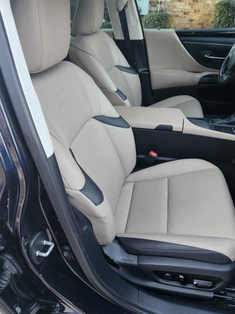 2021 Lexus ES - $34,888