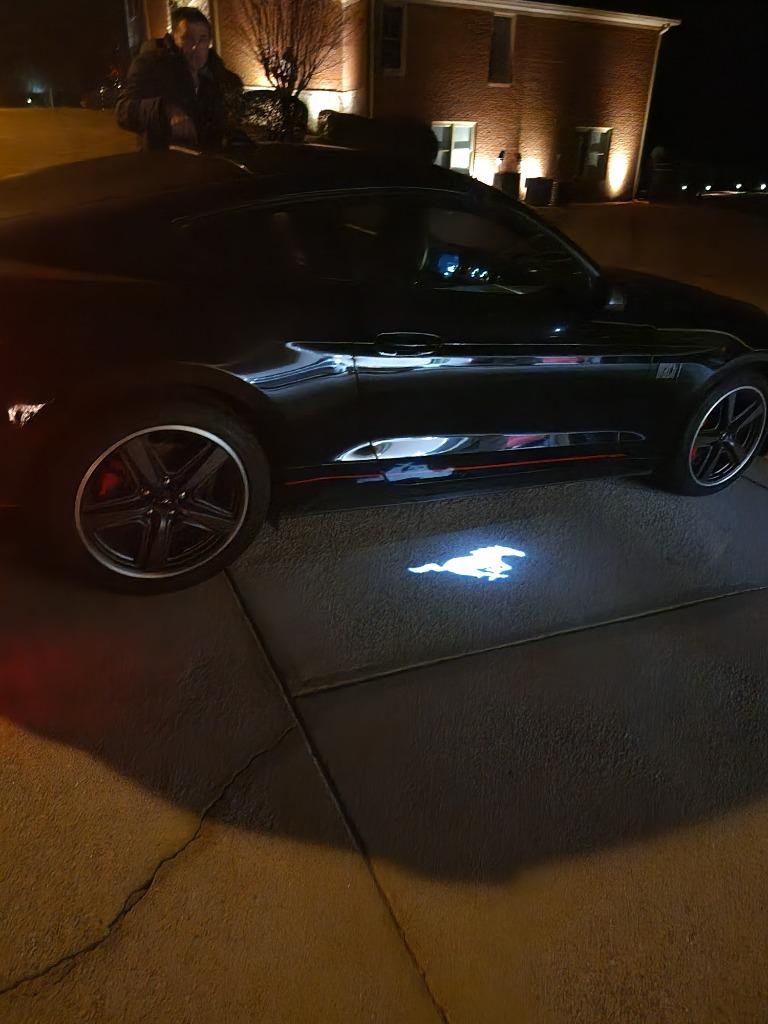 2022 Ford Mustang - $46,998