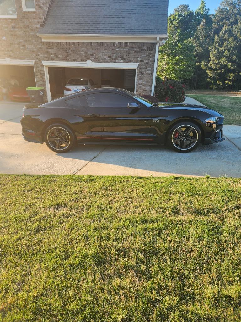 2022 Ford Mustang - $46,998