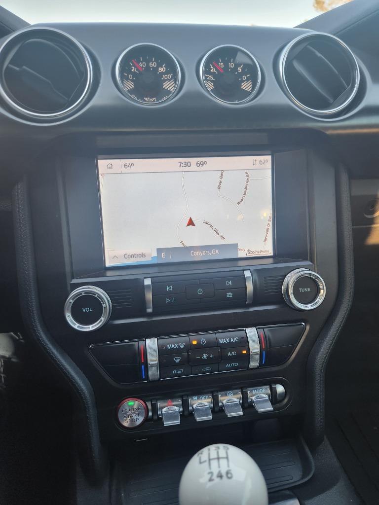 2022 Ford Mustang - $46,998