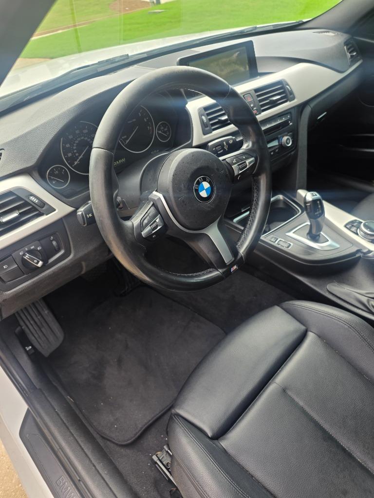 2015 BMW 320i - $10,995