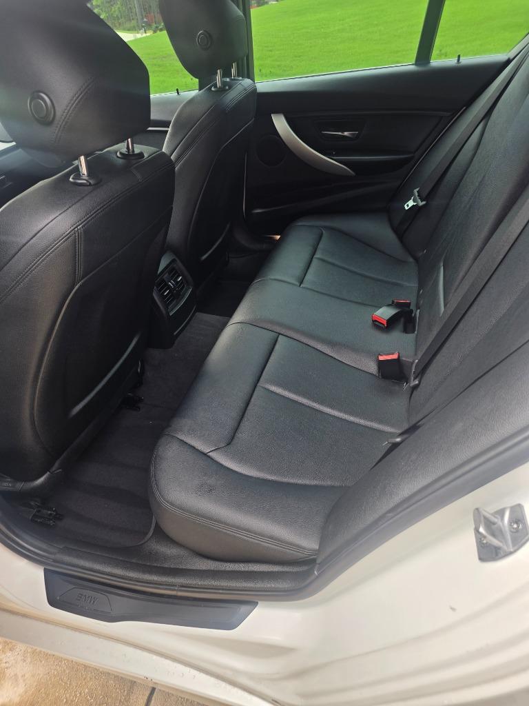 2015 BMW 320i - $10,995