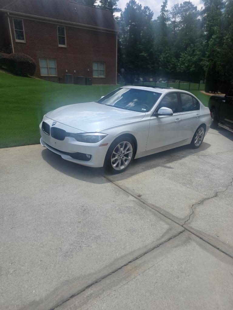 2015 BMW 320i - $10,995