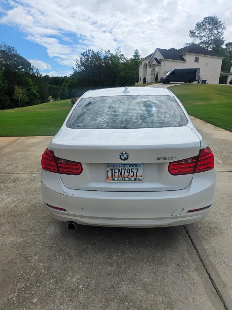 2015 BMW 320i - $10,995