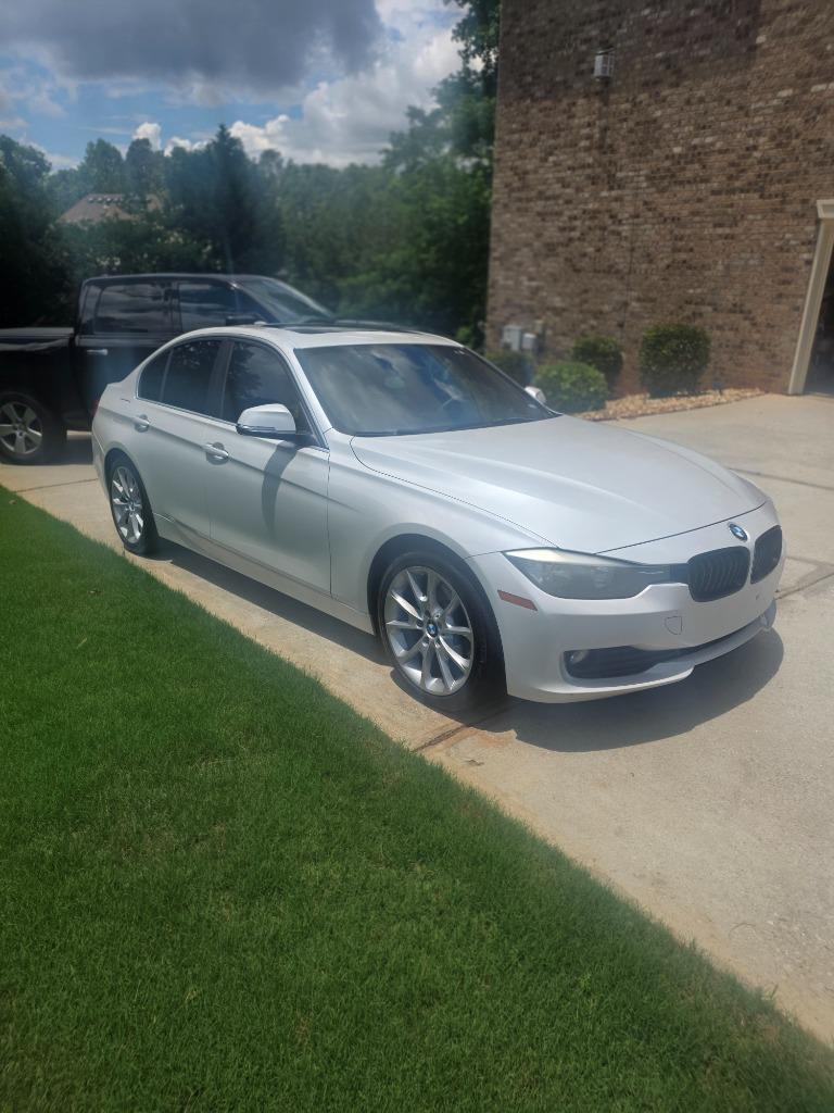 2015 BMW 320i - $10,995
