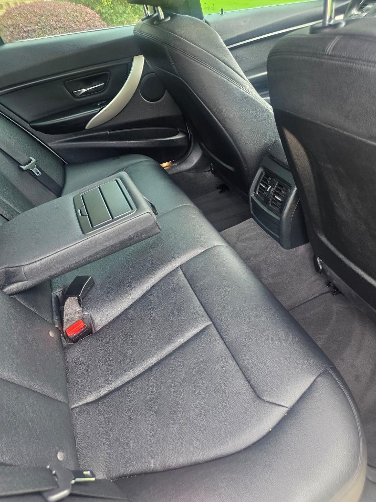 2015 BMW 320i - $10,995