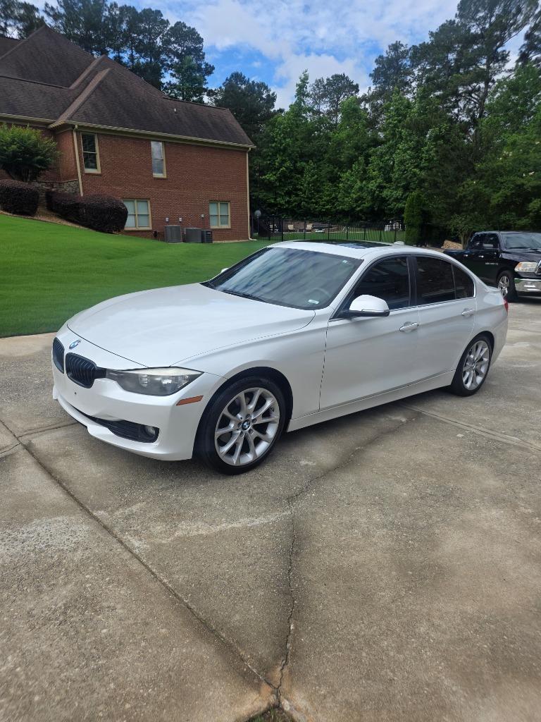 2015 BMW 320i - $10,995