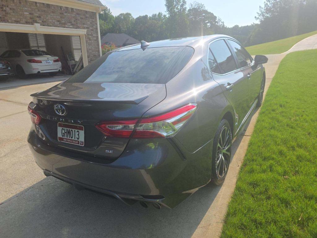 2020 Toyota Camry - $14,995