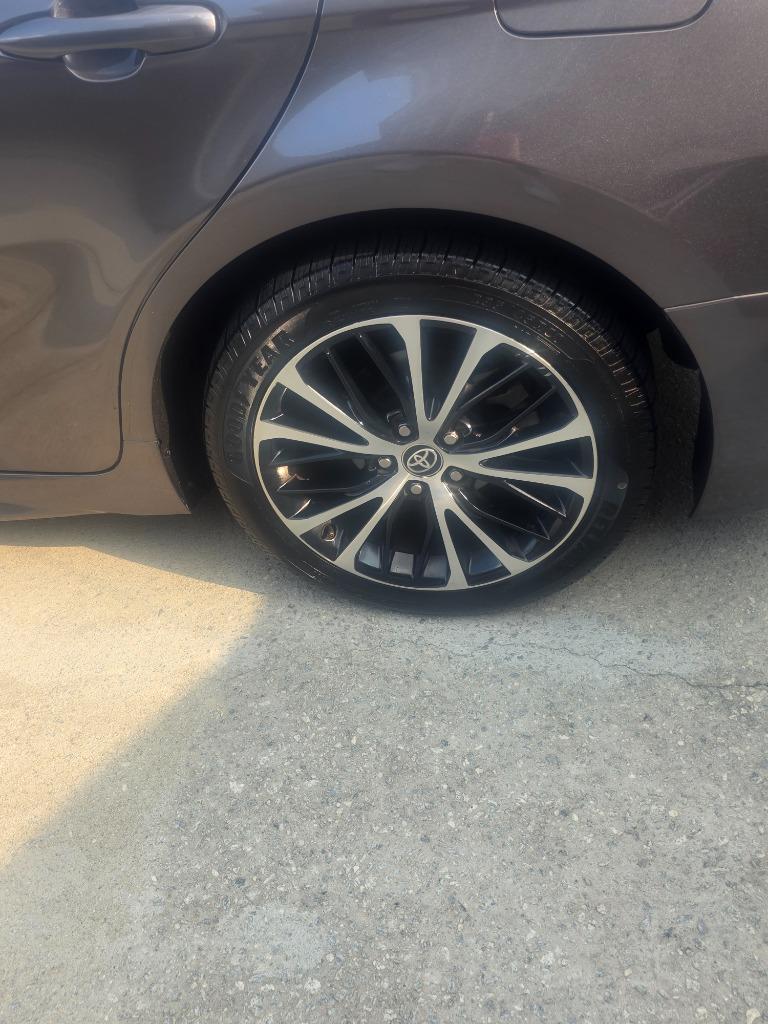 2020 Toyota Camry - $14,995