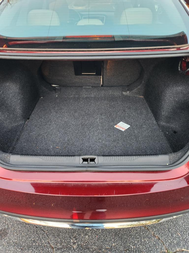 2017 Chrysler 200 - $17,399