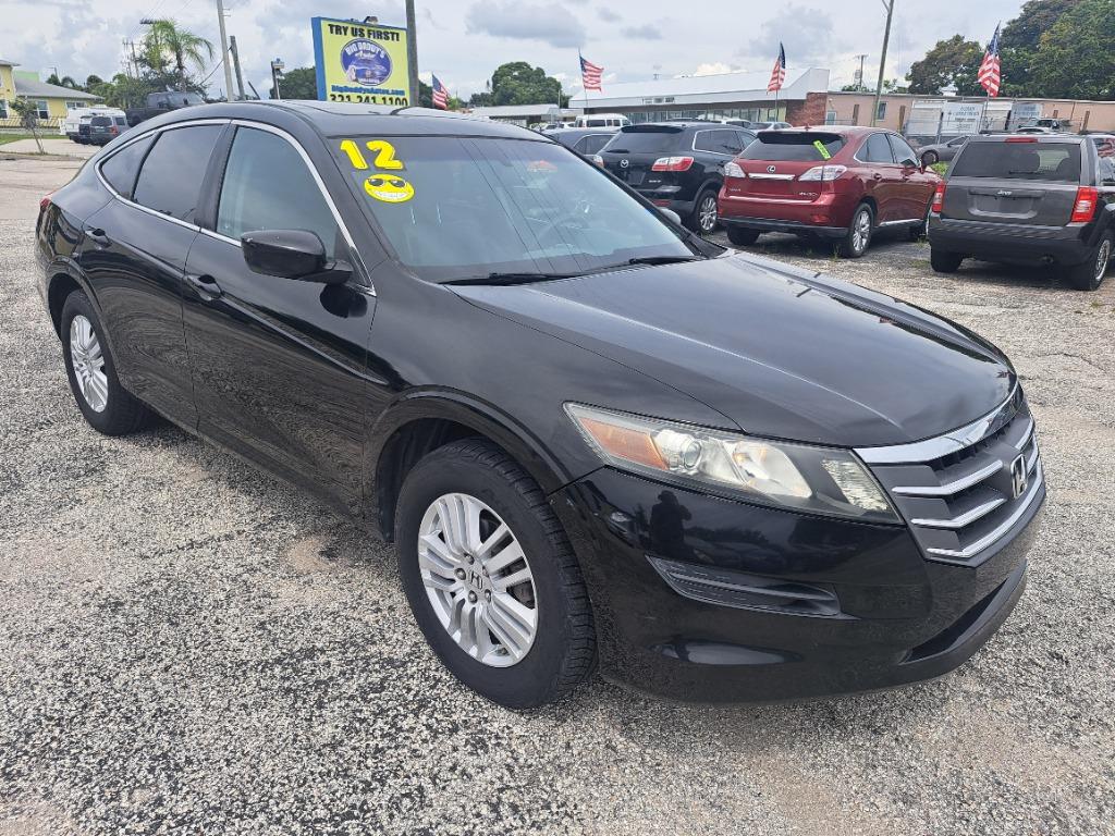2012 Honda Crosstour - $5,500