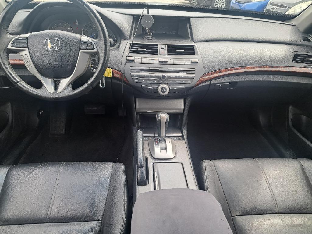 2012 Honda Crosstour - $5,500