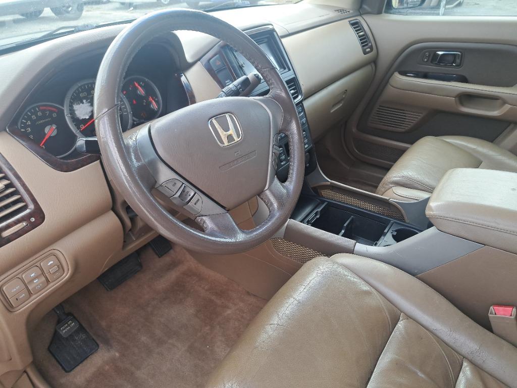 2006 Honda Pilot - $5,700