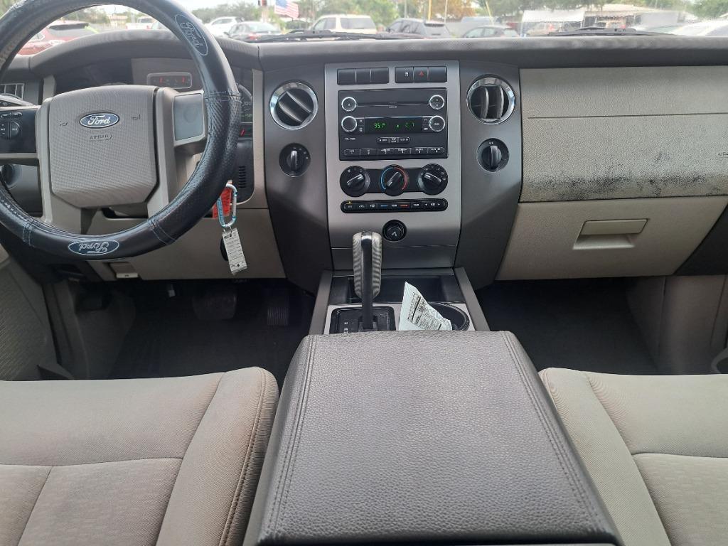 2010 Ford Expedition