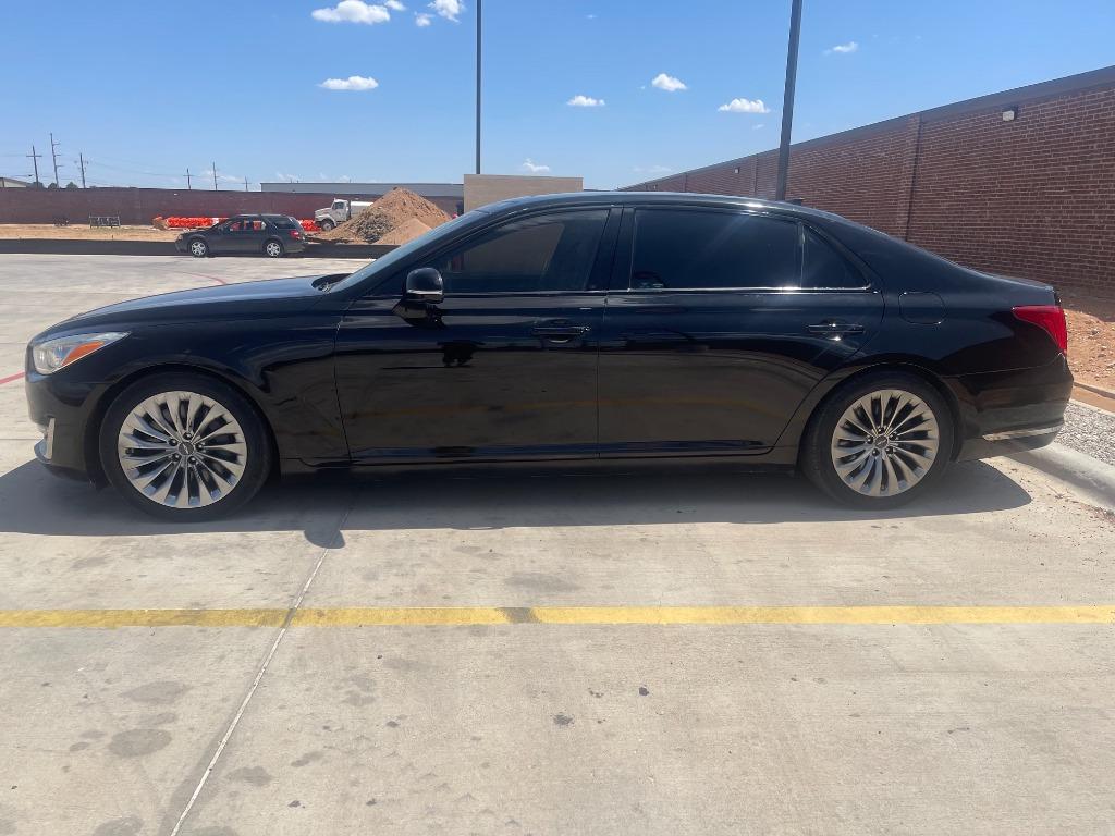 2019 Genesis G90 - $24,995