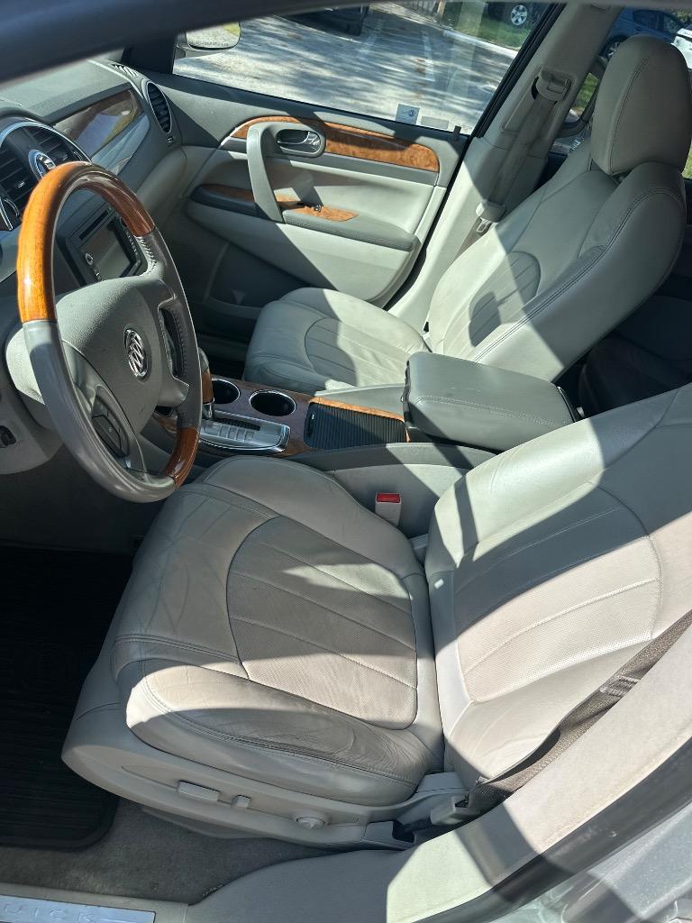 2011 Buick Enclave CXL-2 photo