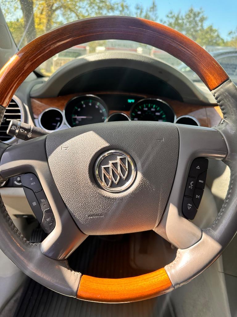 2011 Buick Enclave CXL-2 photo