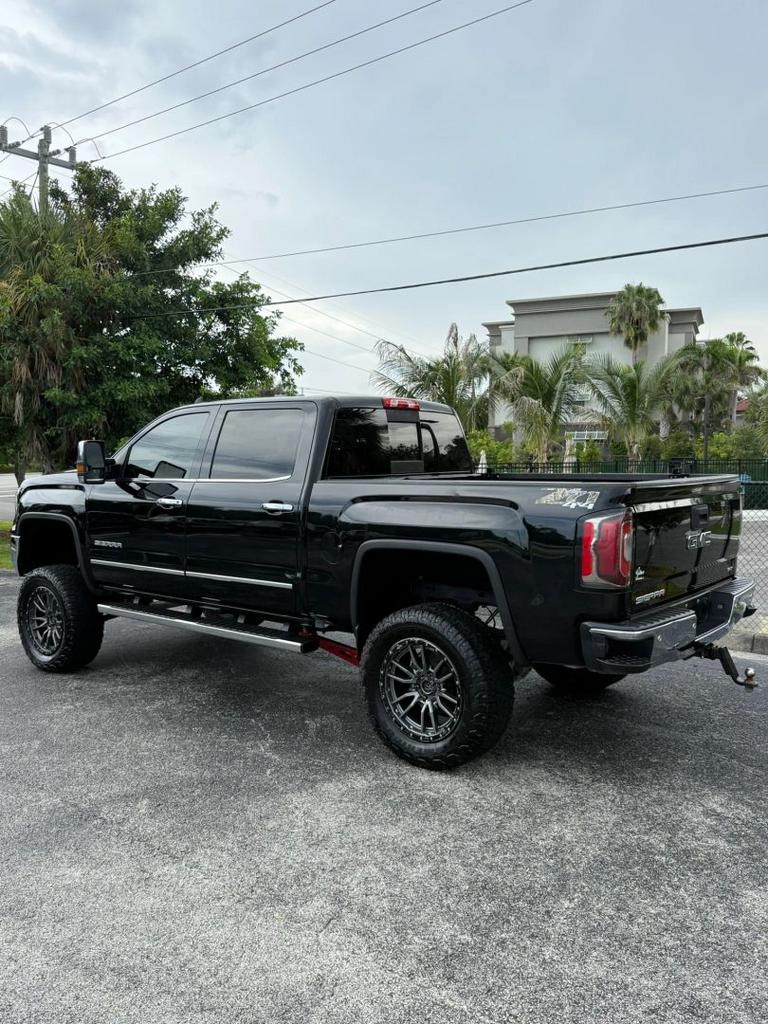 2018 GMC Sierra
