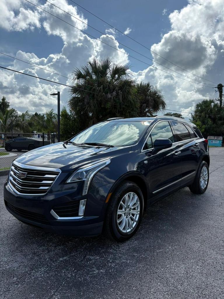 2017 Cadillac XT5 - $8,484