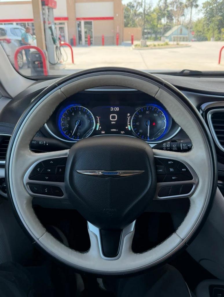 2018 Chrysler Pacifica - $9,995