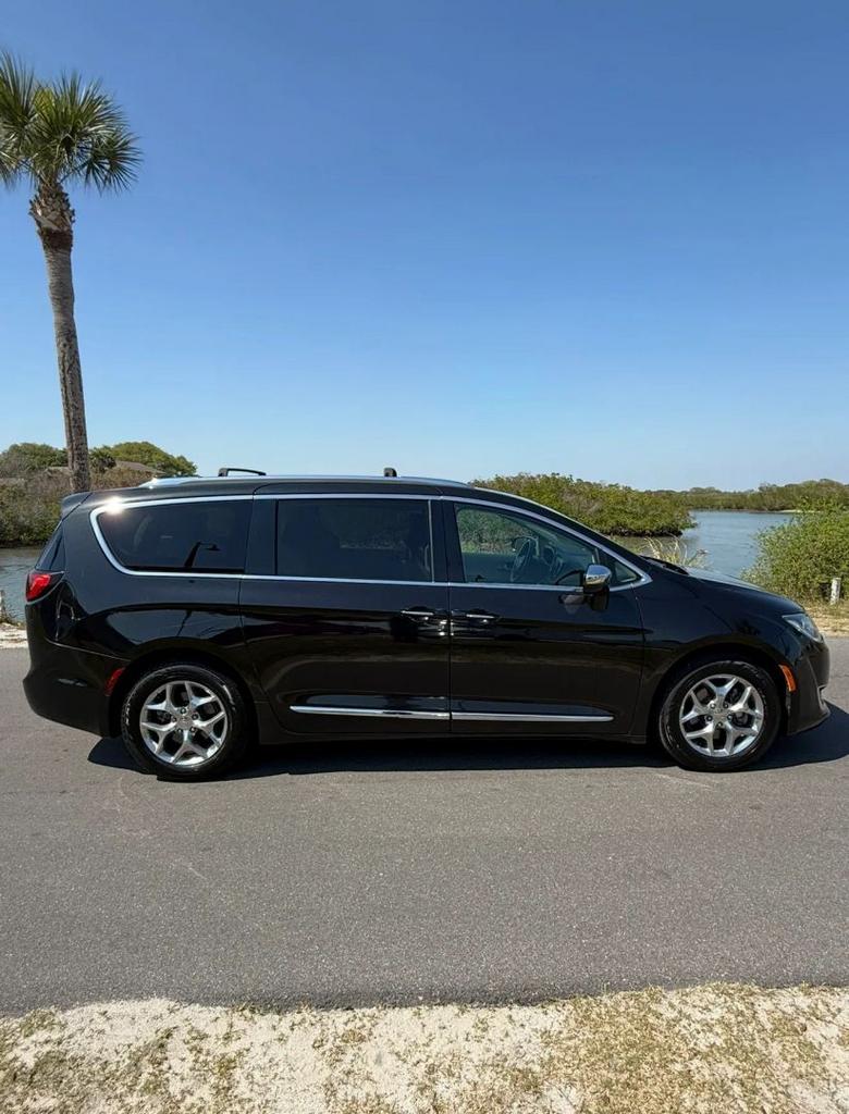 2018 Chrysler Pacifica - $9,995