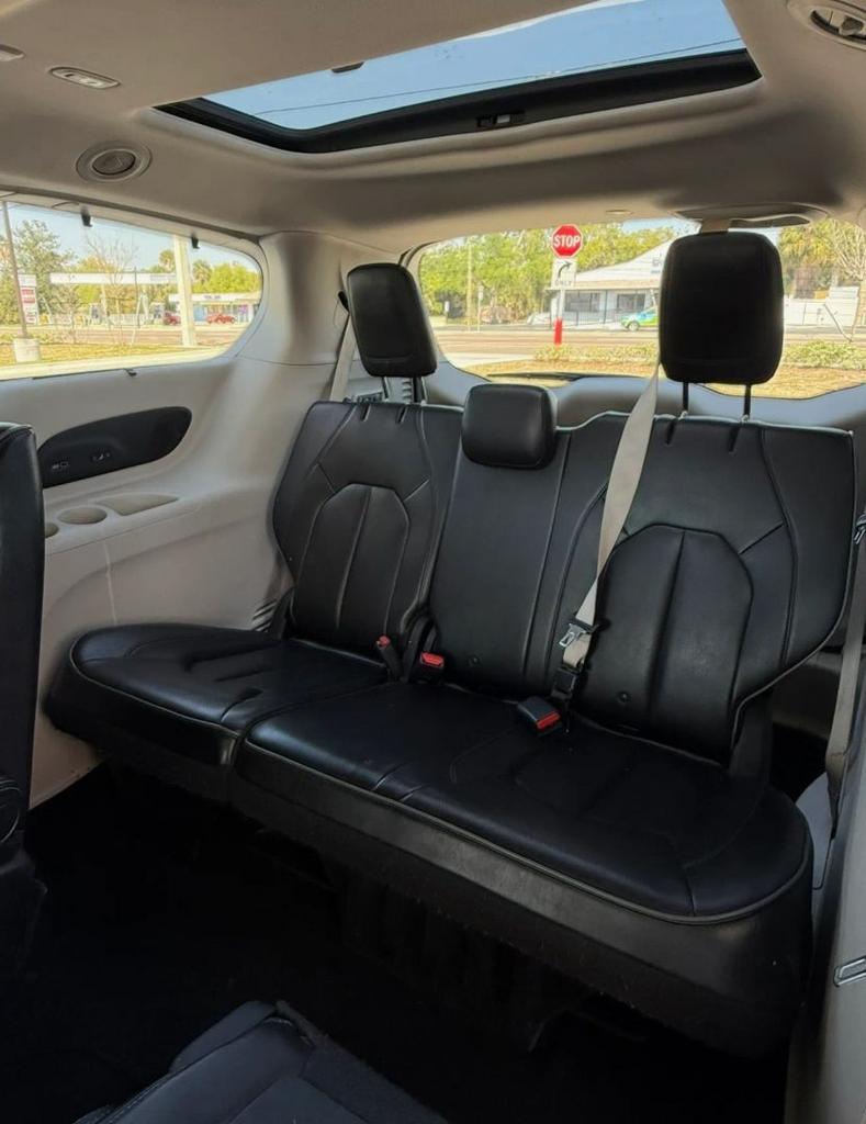 2018 Chrysler Pacifica - $9,995