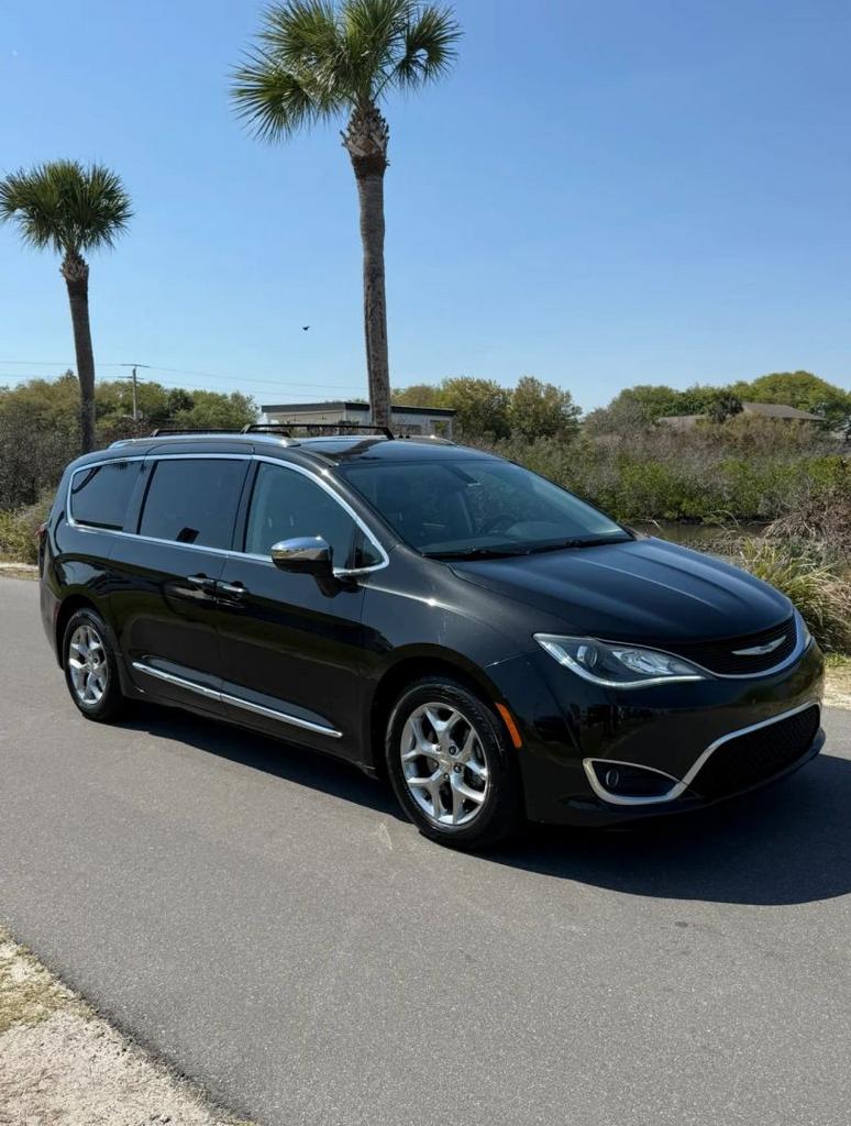 2018 Chrysler Pacifica - $9,995
