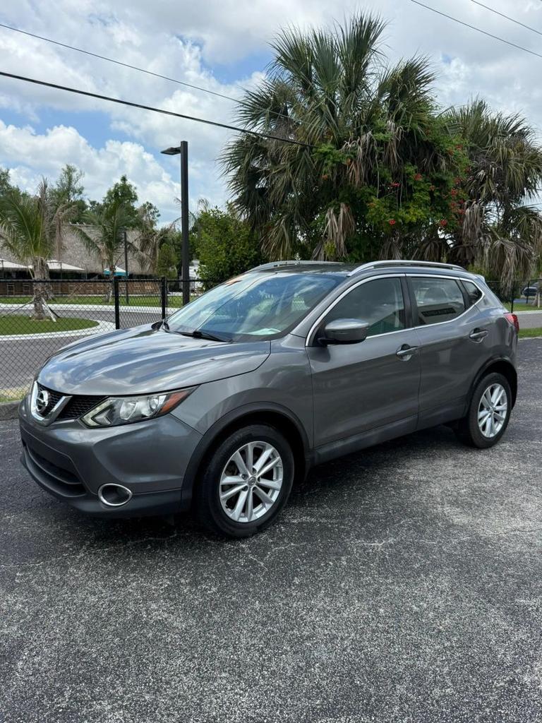 2017 Nissan Rogue - $7,995