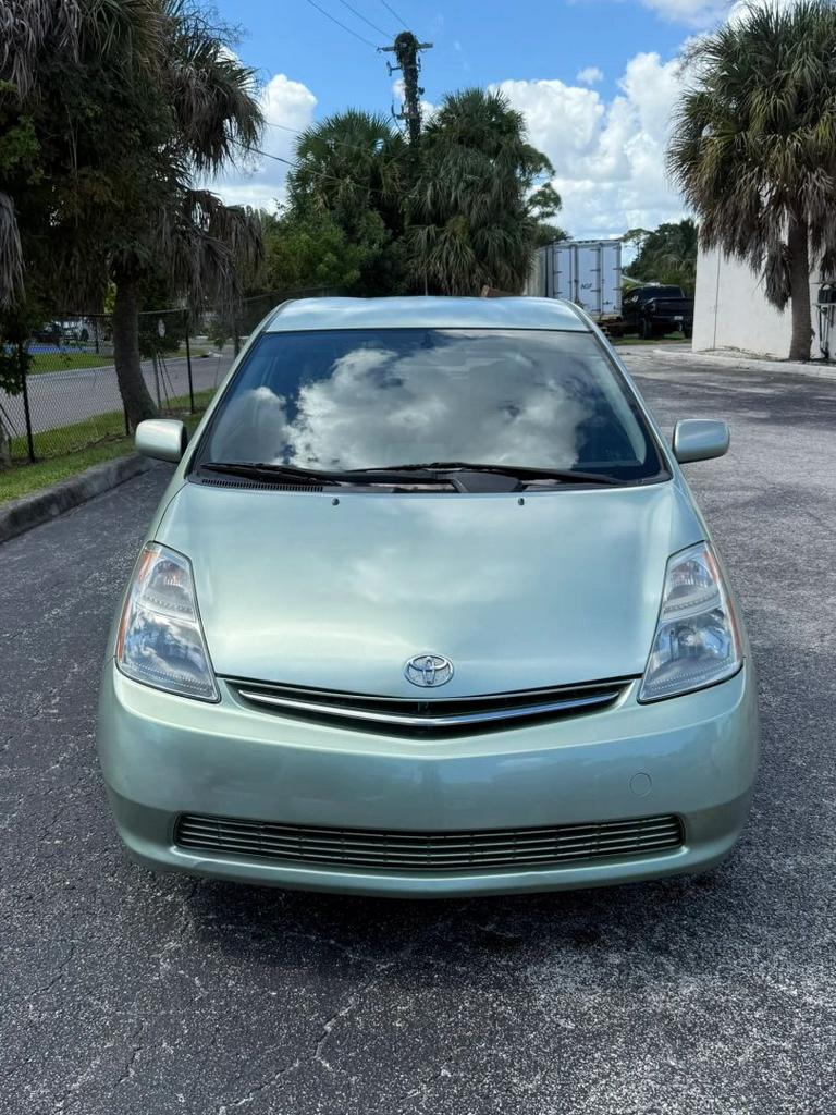 2009 Toyota Prius - $6,484