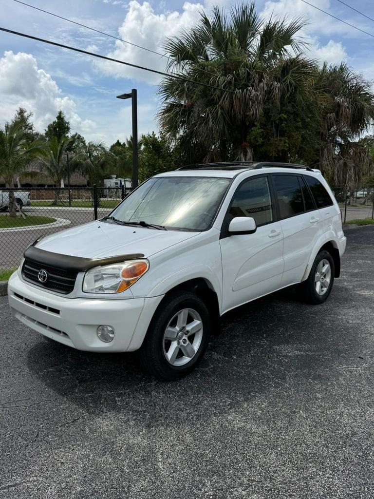 2004 Toyota RAV4