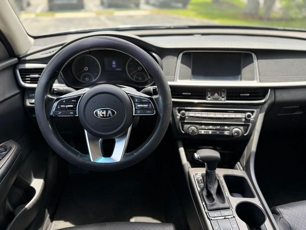 2020 Kia Optima - $9,995