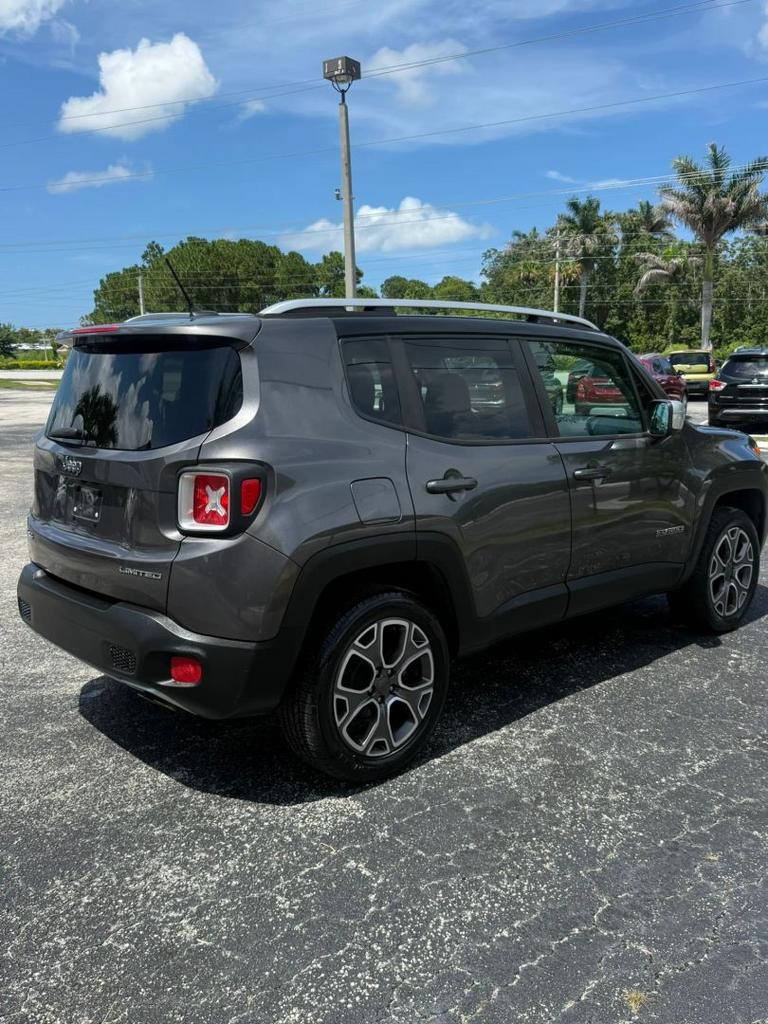 2016 Jeep Renegade - $9,995