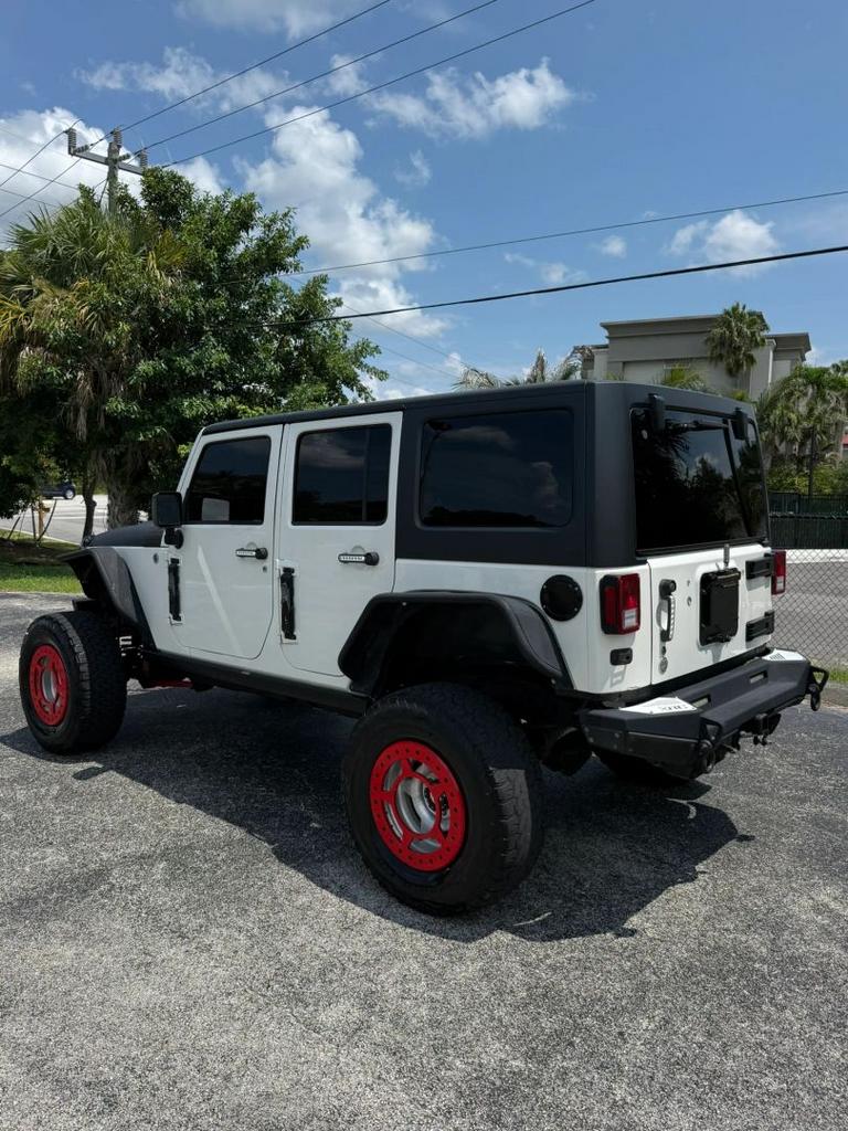 2007 Jeep Wrangler - $9,995