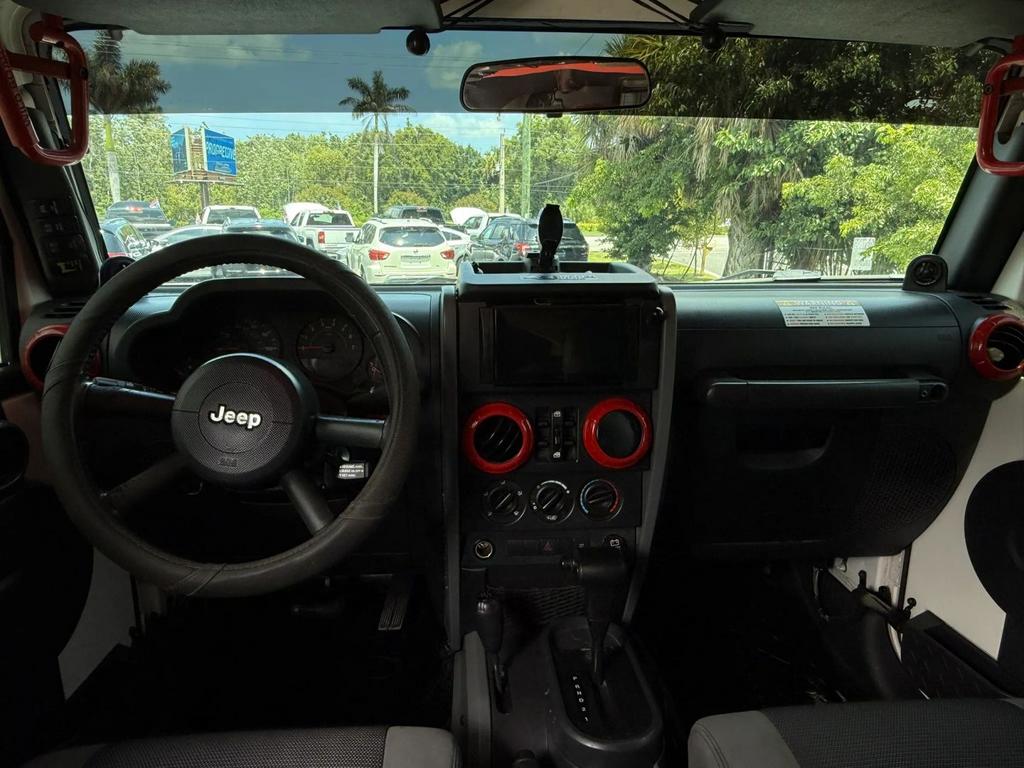 2007 Jeep Wrangler - $9,995