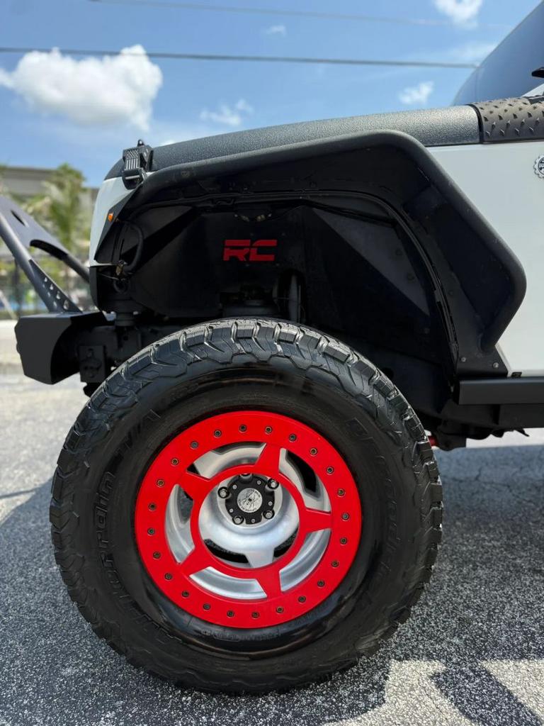 2007 Jeep Wrangler - $9,995