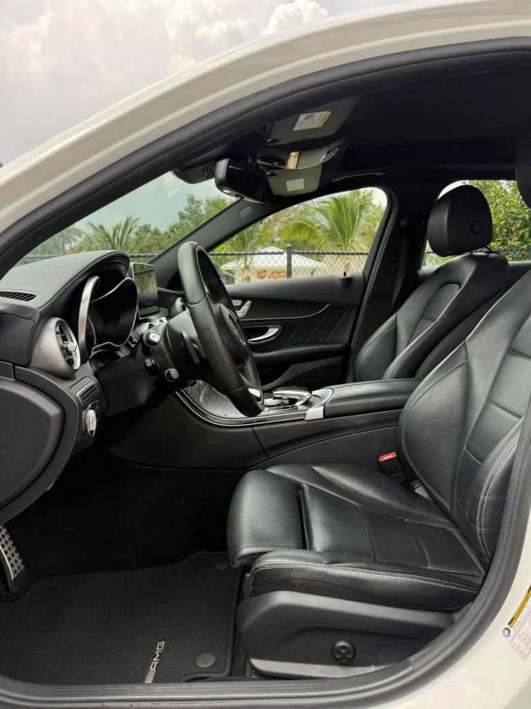 2016 Mercedes-Benz C-Class - $14,995