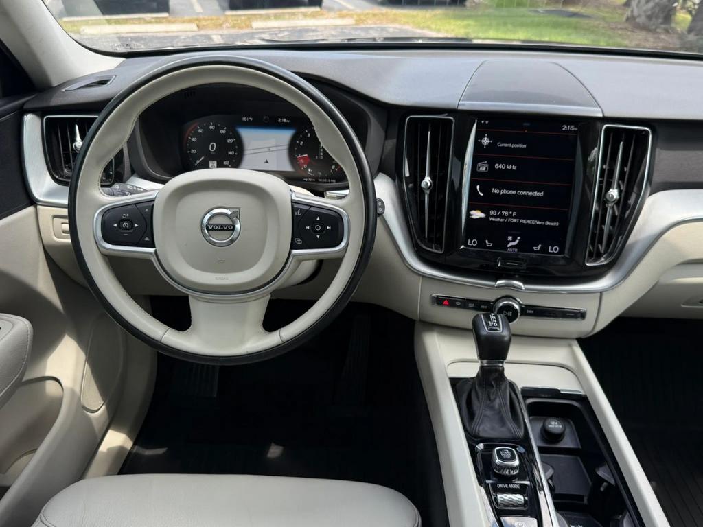 2018 Volvo XC60 - $12,995