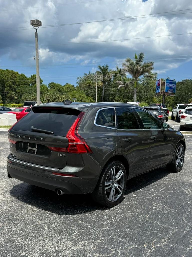 2018 Volvo XC60 - $12,995