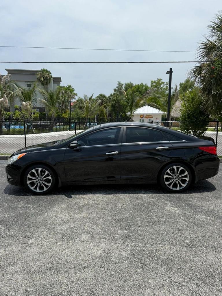 2013 Hyundai Sonata - $4,995