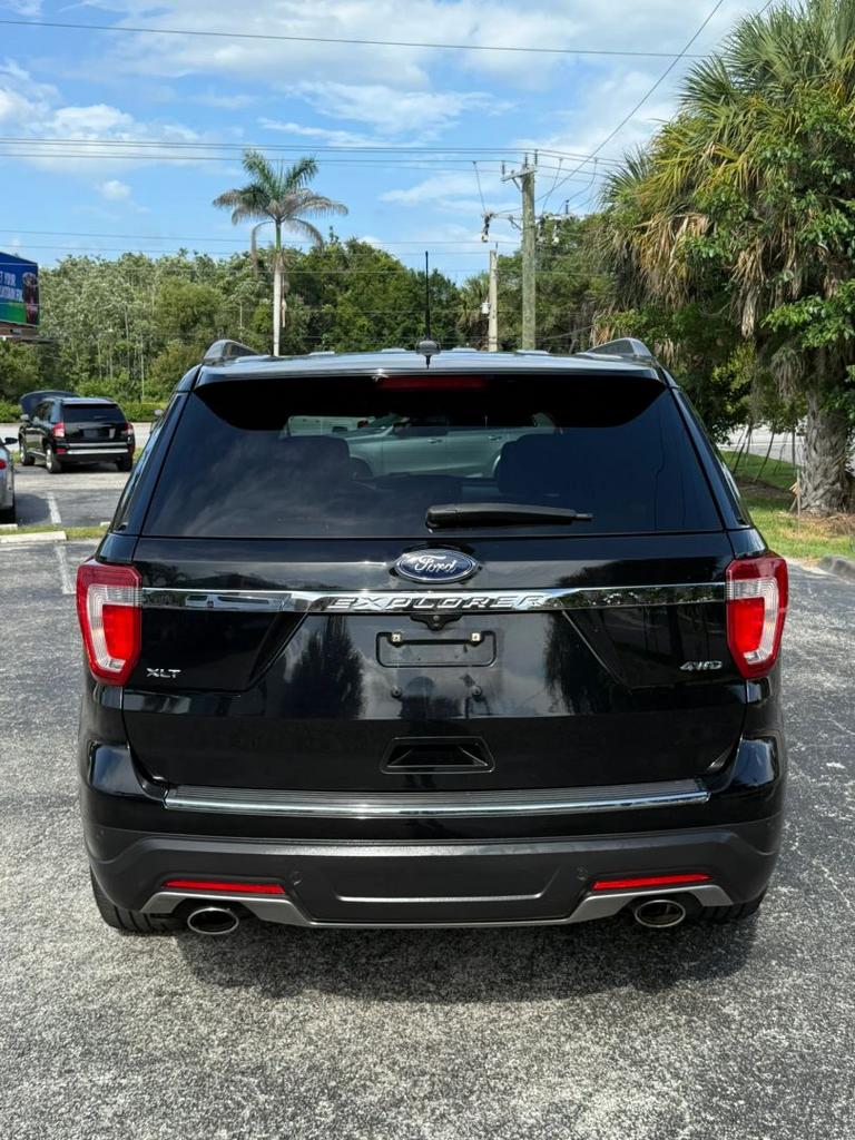 2018 Ford Explorer - $9,495