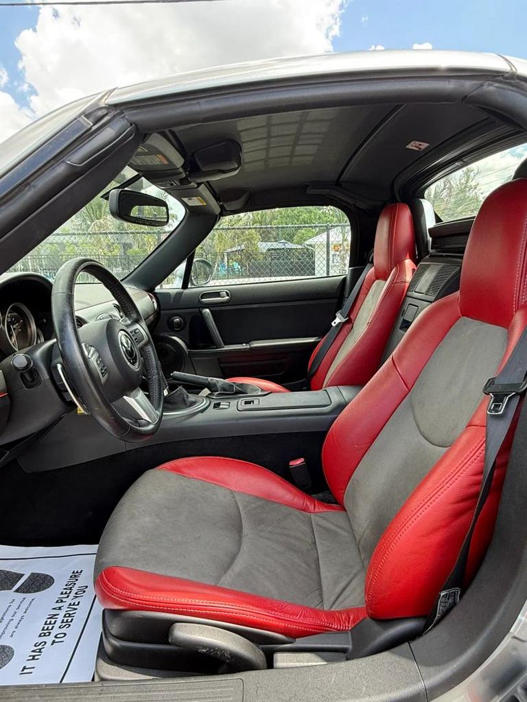 2011 MAZDA MX-5 - $24,995