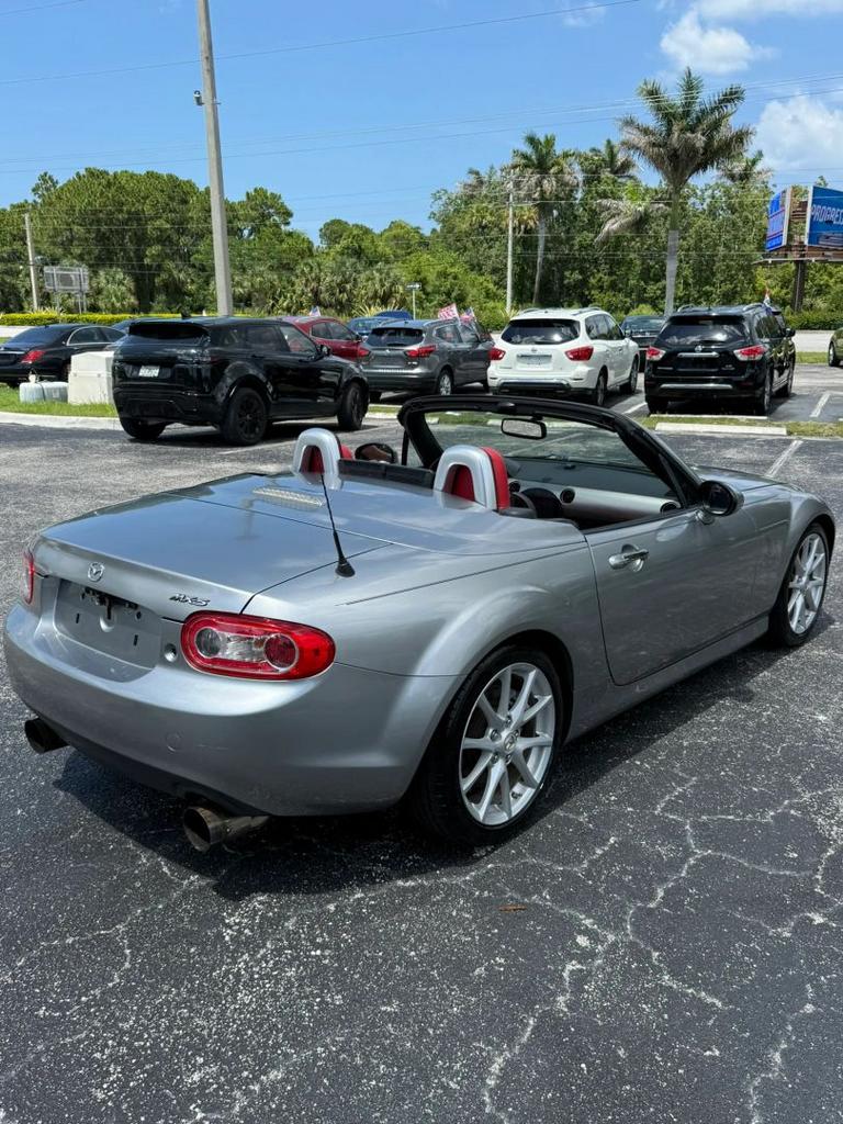 2011 MAZDA MX-5 - $24,995