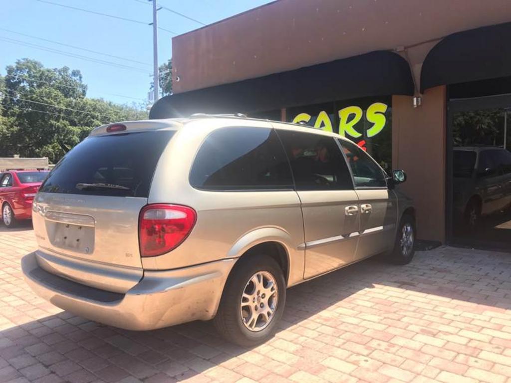2002 Dodge Grand Caravan eX photo