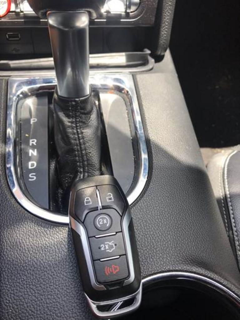 2015 Ford Mustang - $17,995