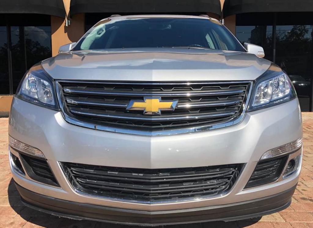 2016 Chevrolet Traverse LT 4dr SUV w/2LT photo