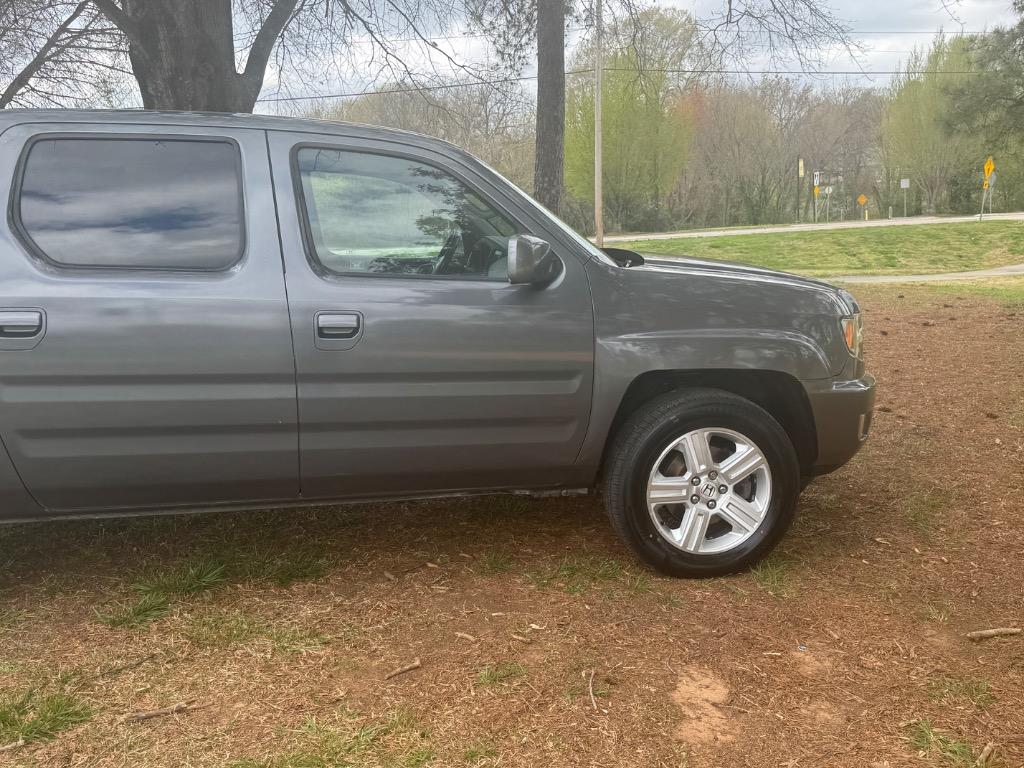 2012 Honda Ridgeline RTL photo