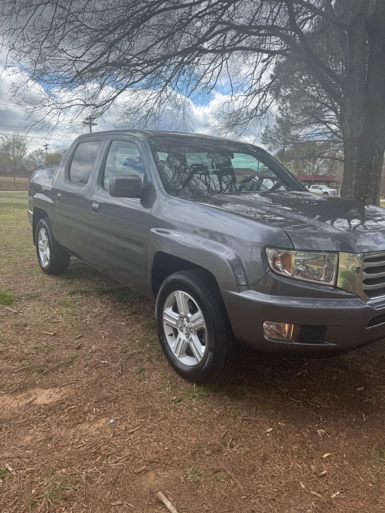 2012 Honda Ridgeline RTL photo