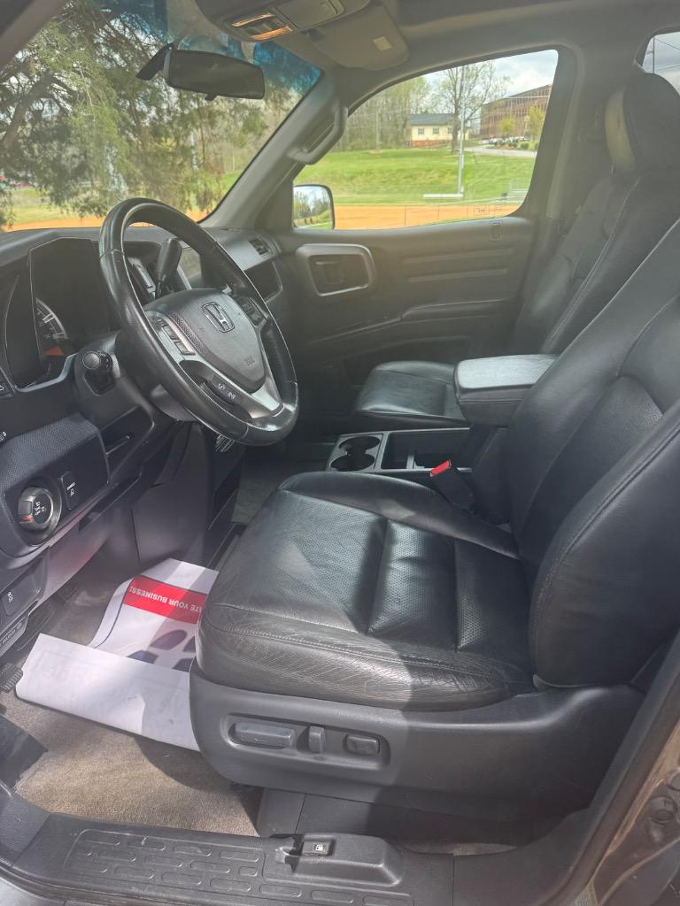 2012 Honda Ridgeline RTL photo