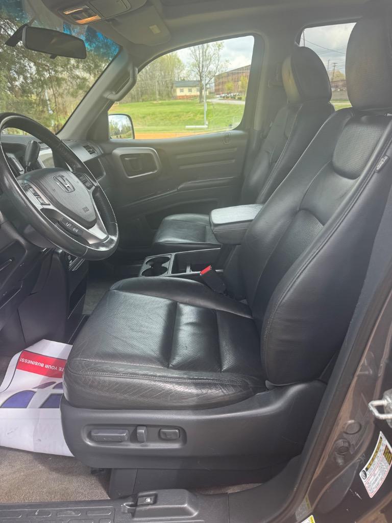 2012 Honda Ridgeline RTL photo