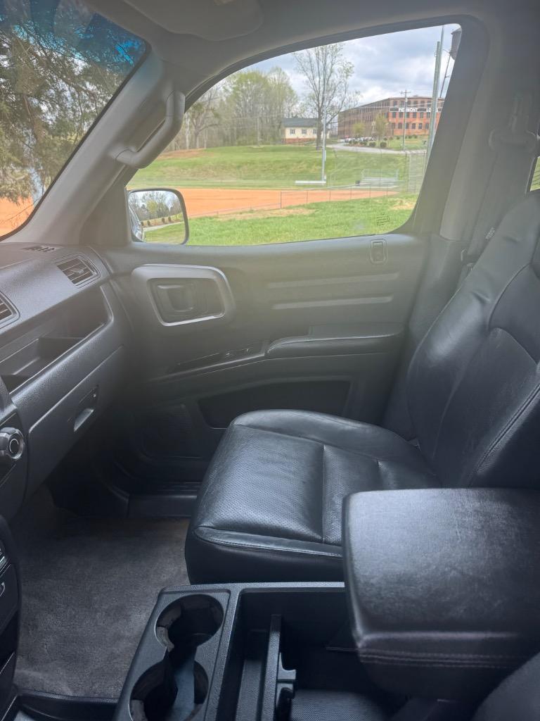 2012 Honda Ridgeline RTL photo